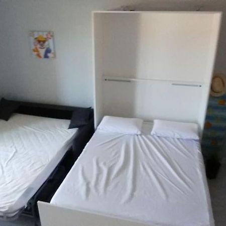 Studio 150M De La Plage La Seyne-sur-Mer Exteriör bild
